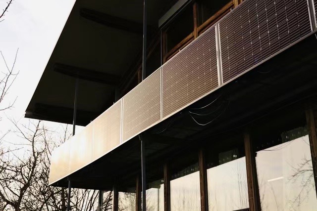 soliswatt balcony system (2).jpg